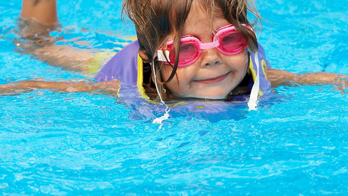 Okulary na basen przeznaczone dla dzieci