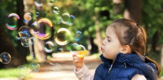 Po co fizjoterapeuta stawia bańki? Po co fizjoterapeuta stawia bańki?