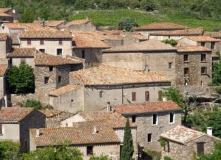 Dlaczego nogą puchnie w ortezie?